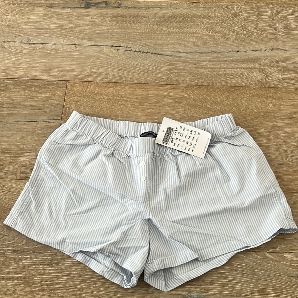 sold out online brandy Melville linen shorts